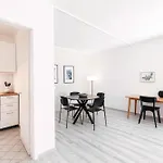 Castagnola 501 By Quokka 360 - Modern In Scenic District Appartement Lugano